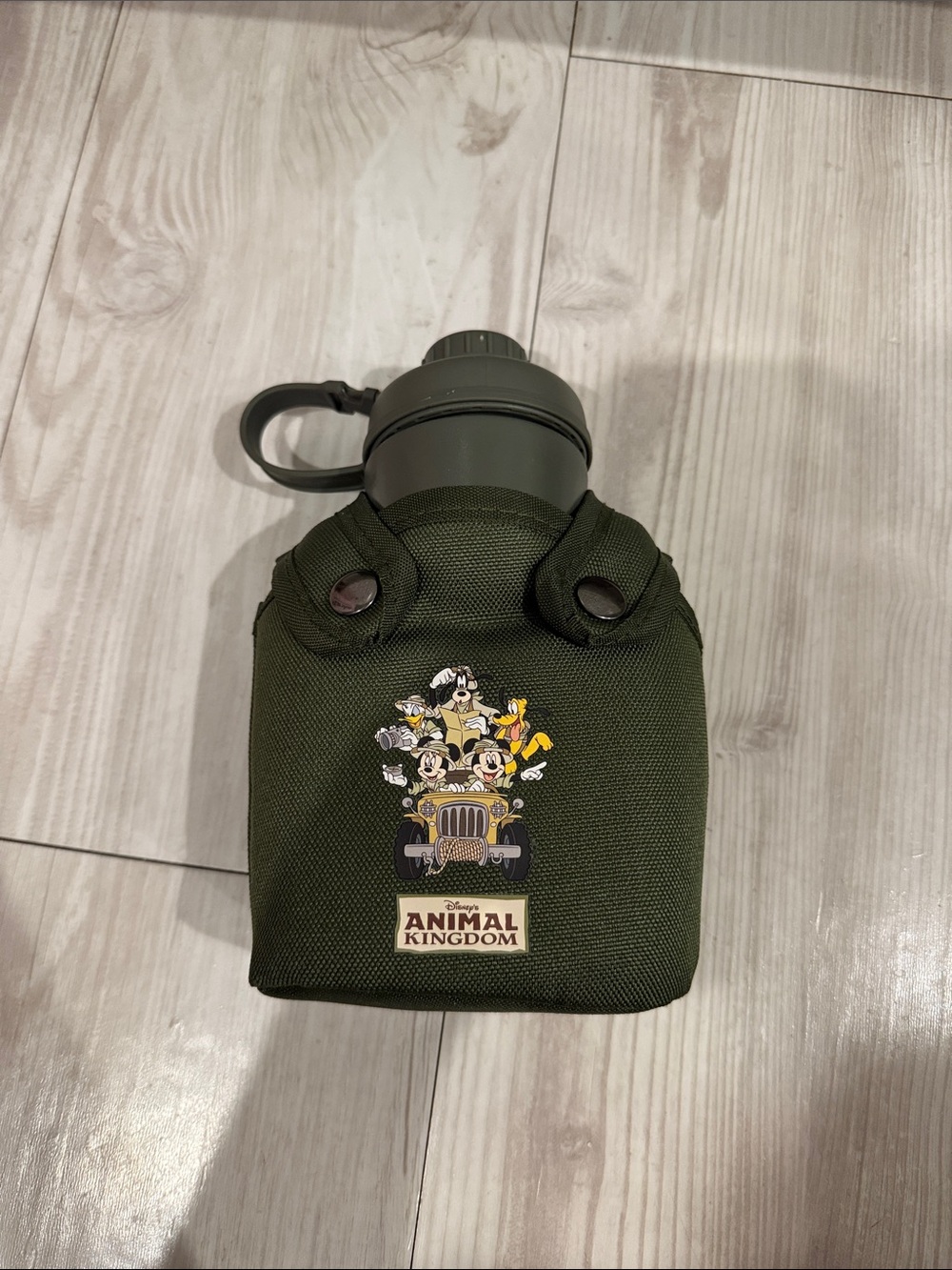 Disney animal kingdom souvenir drink canteen